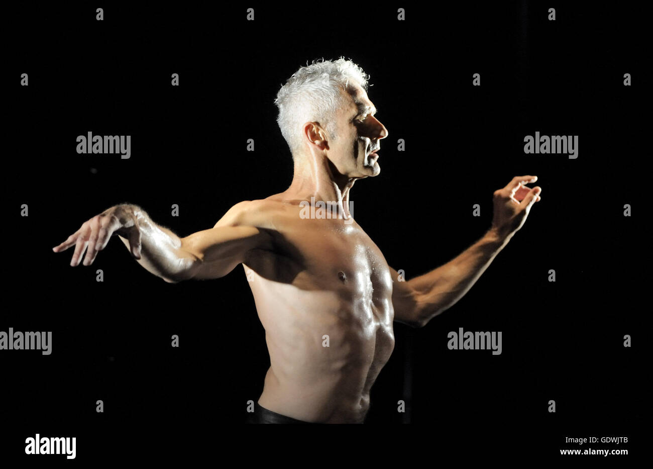 Baumann (germany) hi-res stock photography and images - Alamy, حجم الصورة 1300x933