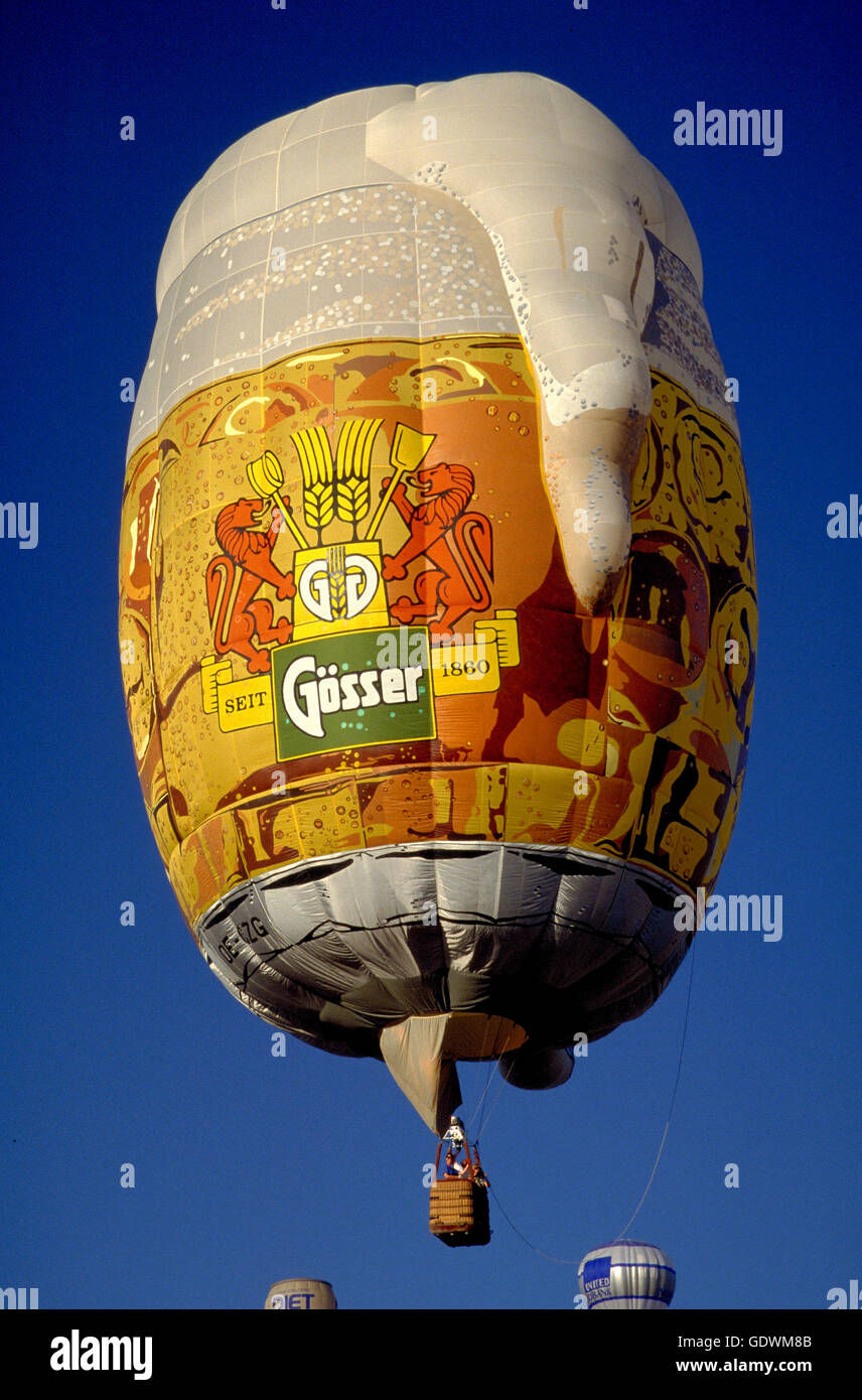 Flying beer stein special shape hot air balloon from the Gosser Brewery