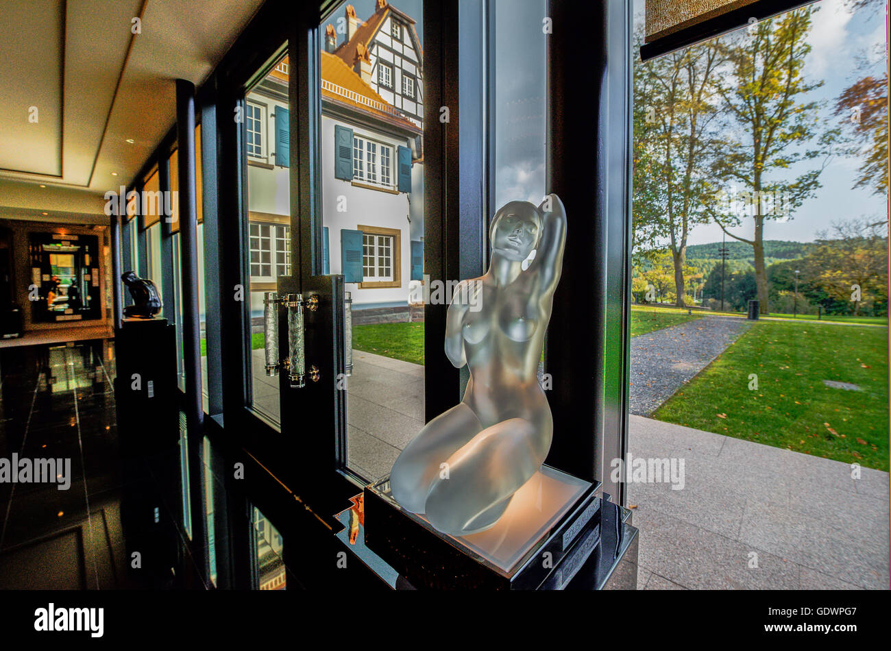 Rene lalique hi-res stock photography and images - Alamy