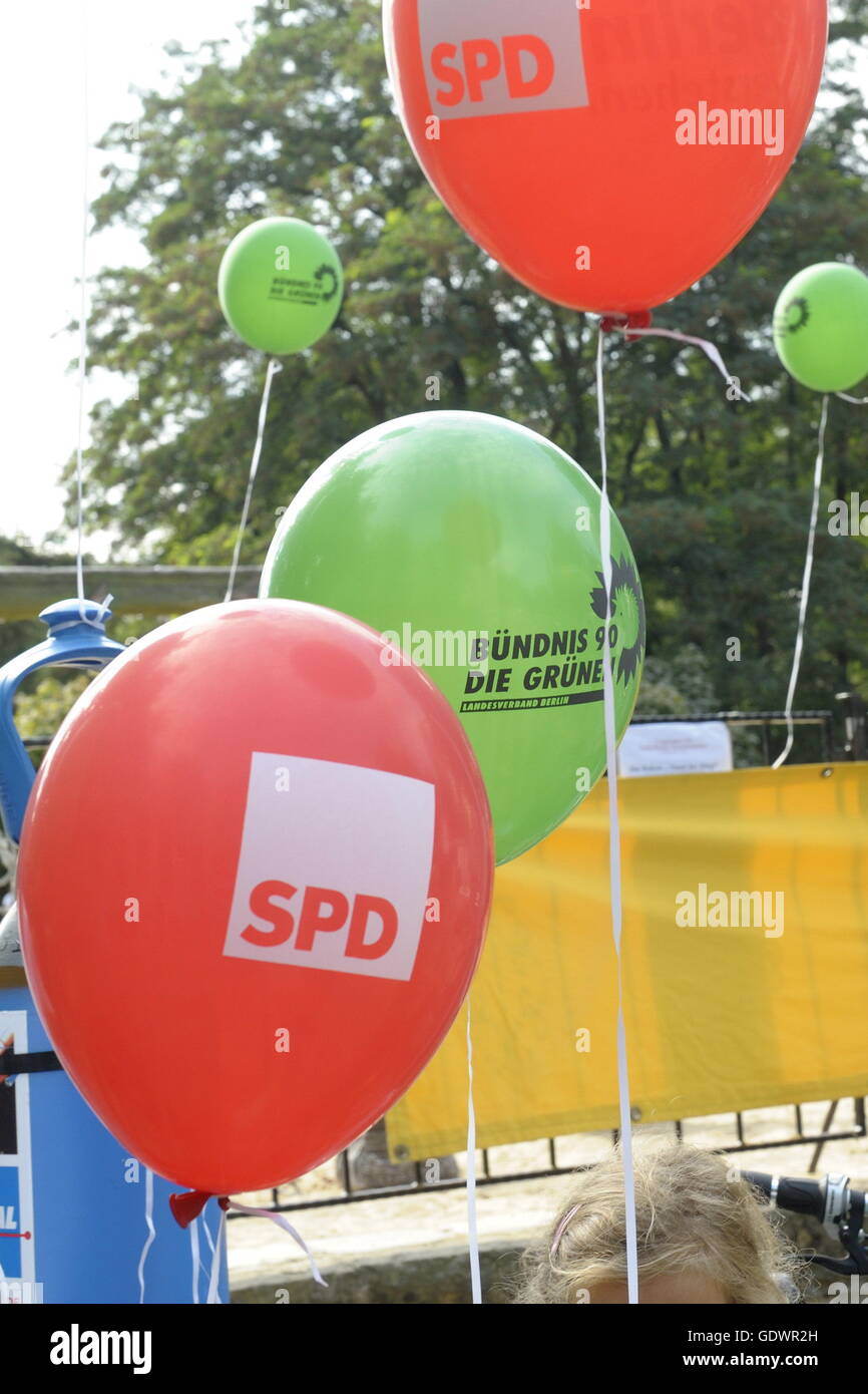 Balloons, SPD, Alliance '90 / The Greens Stock Photo