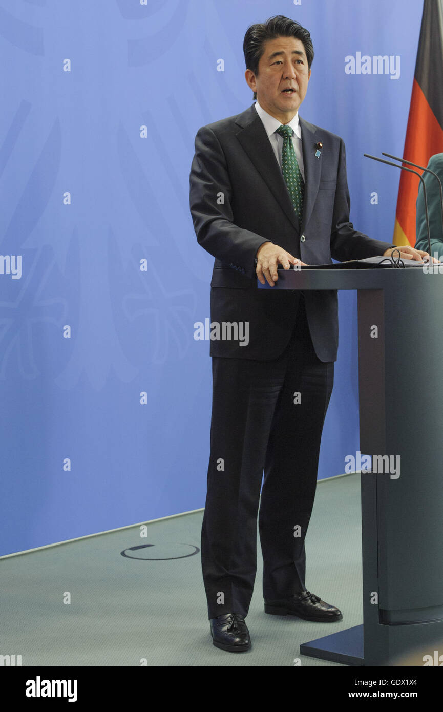 Portrait of Shinzo Abe at a press conference in Berlin, Germany, 2014 Stock Photo