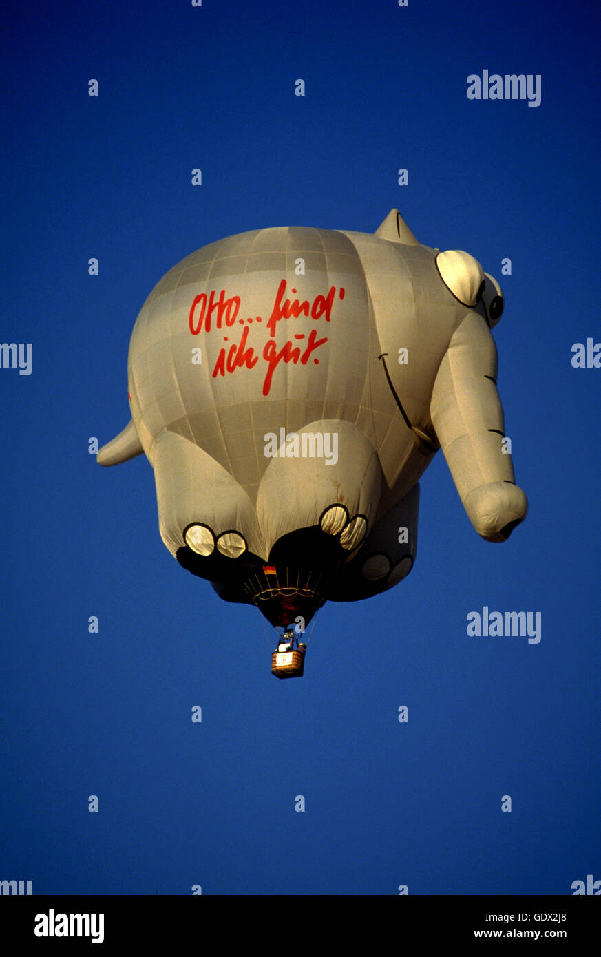 The German Otto the Oliphont elephant special shape hot air balloon at  the Albuquerque International Balloon Fiesta. New Mexic Stock Photo - Alamy