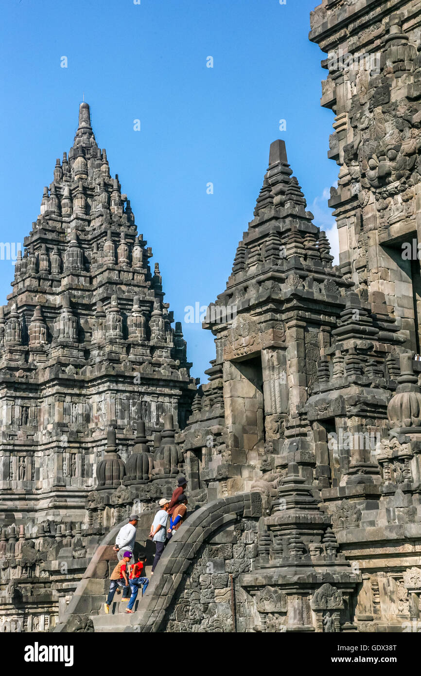 Java Rambanan Indonesia Central Java Prambanan The incredible Hindu temples of ...