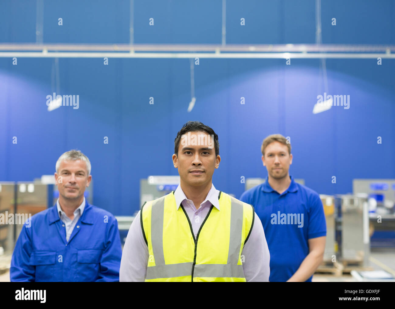Manager looking workers hi-res stock photography and images - Alamy