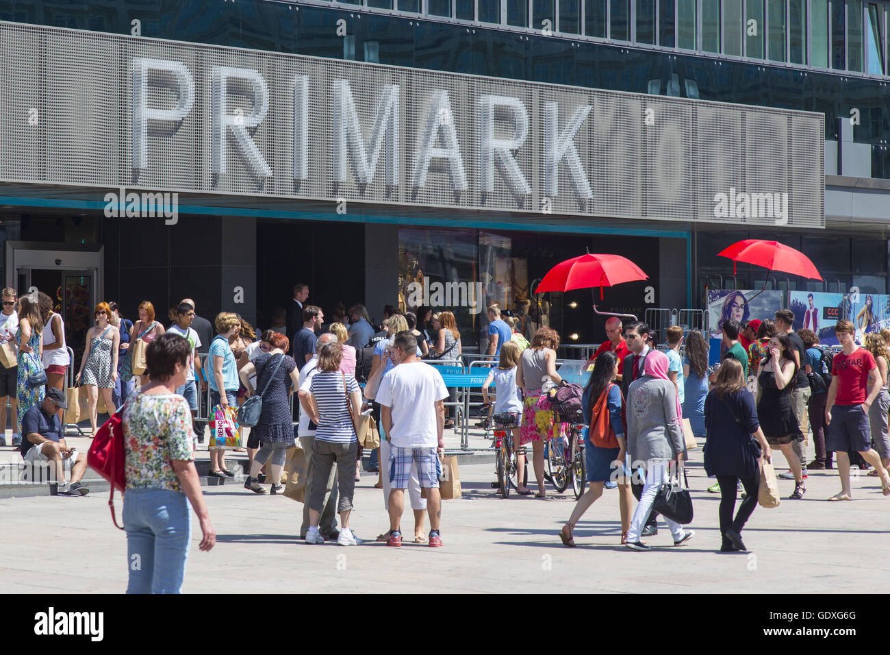 Primark store berlin hires stock photography and images Alamy