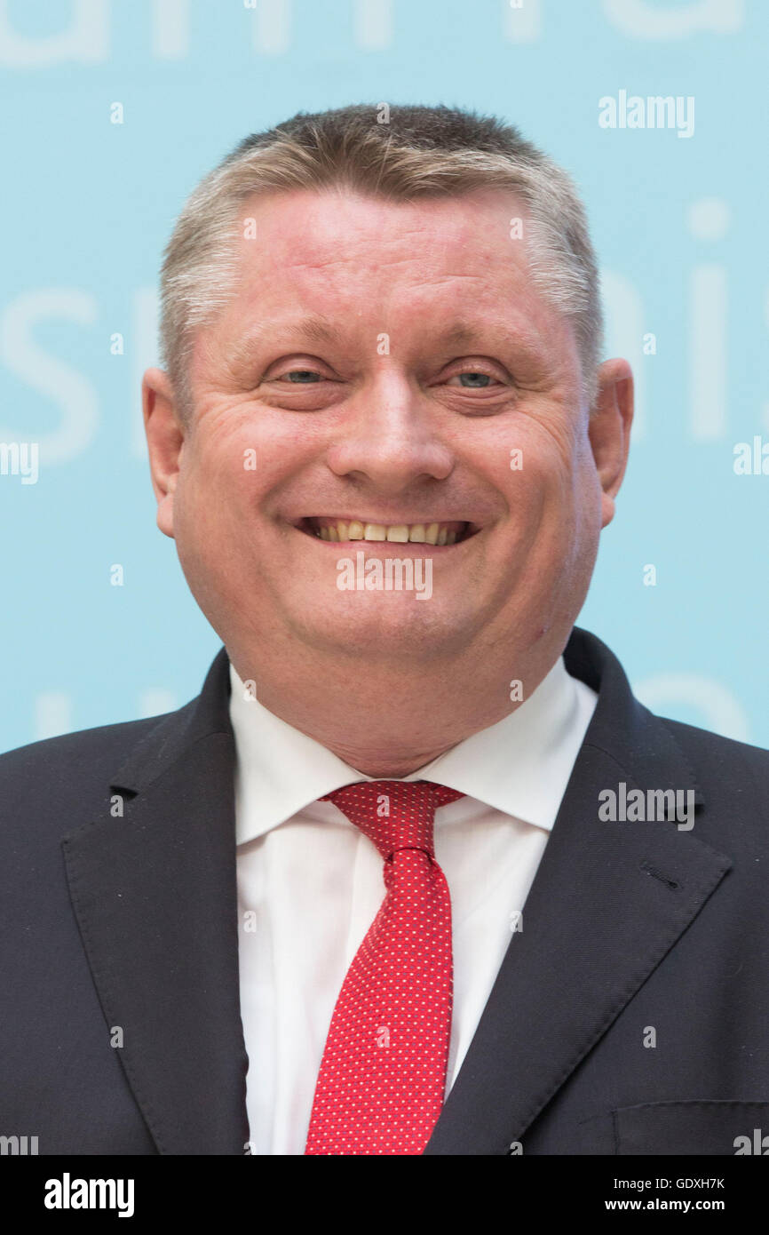 Hermann Groehe in Berlin, Germany, 2014 Stock Photo