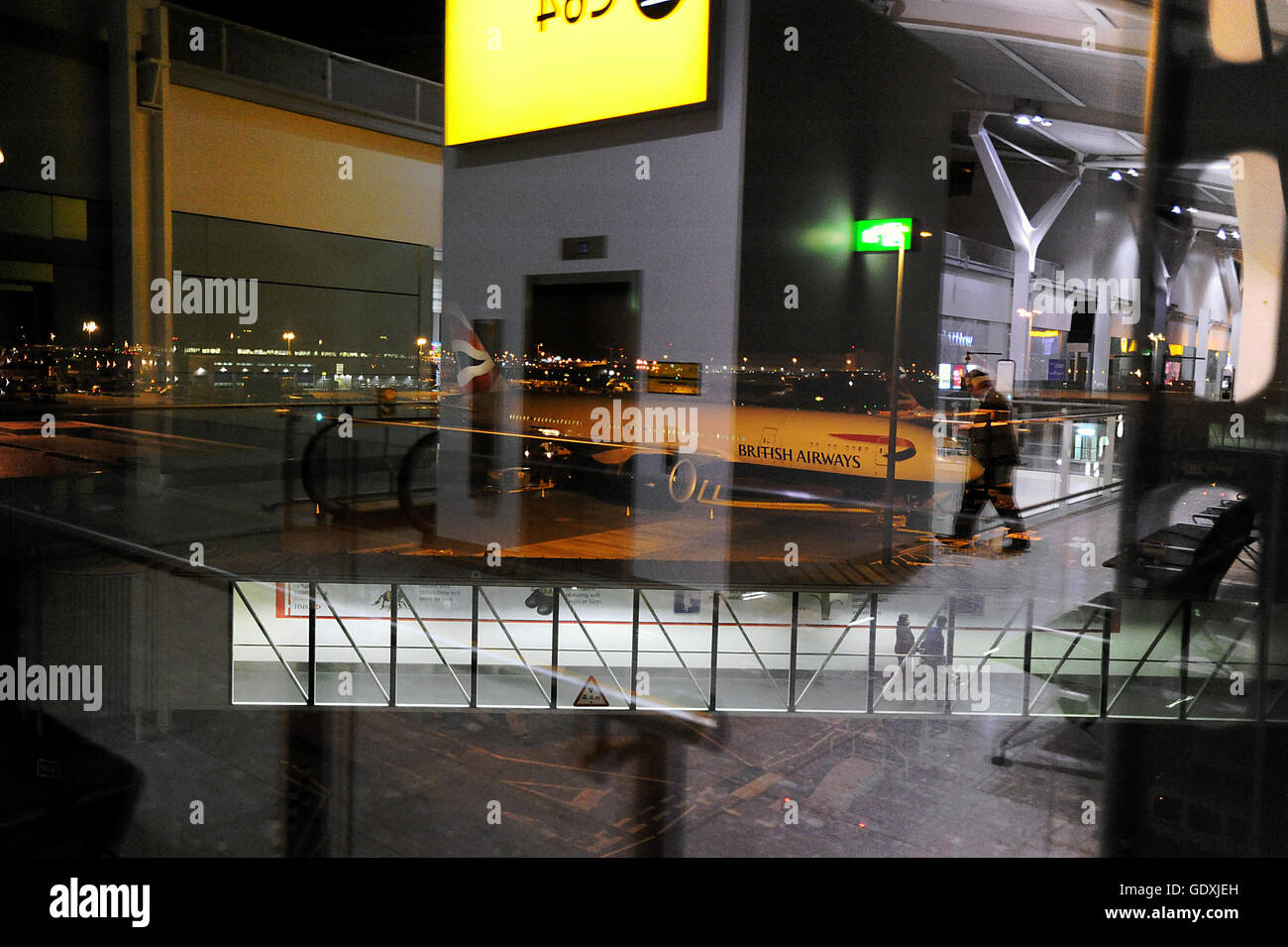Heathrow T5 Stock Photos & Heathrow T5 Stock Images - Alamy