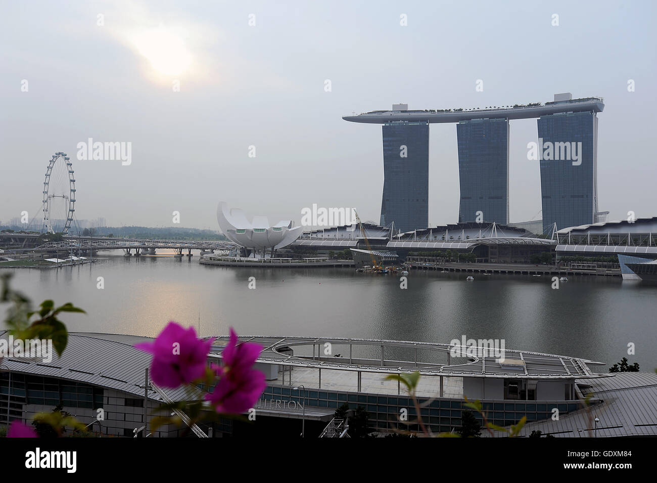 Marina bay sands ansicht hi-res stock photography and images - Alamy