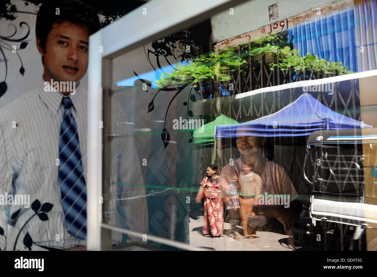 MYANMAR. Yangon. 2015. Street scene Stock Photo