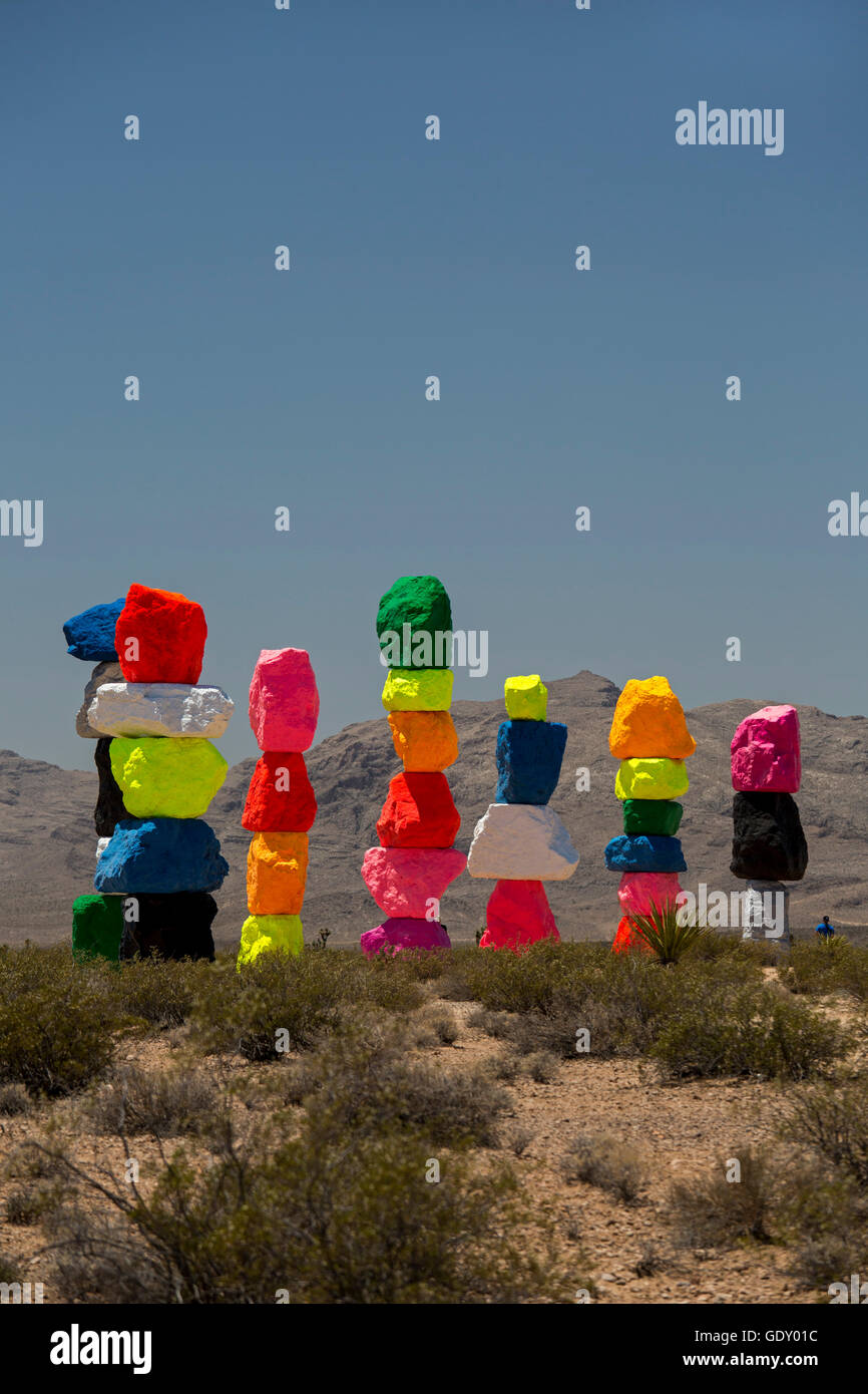 Jean, Nevada - Seven Magic Mountains, a public art installation in the desert near Las Vegas, by Swiss artist Ugo Rondinone. Stock Photo