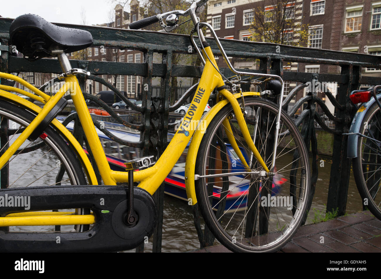 Dutch bike yellow hi res stock photography and images Alamy