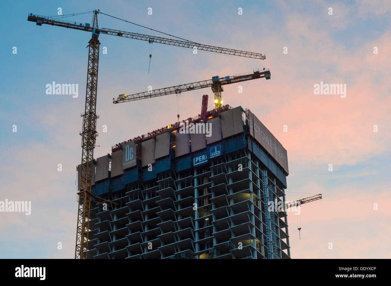 Wien, Vienna: Construction of the tower block DC ( Donau City ) Tower 1, construction crane, Austria, Wien, 22. Stock Photo
