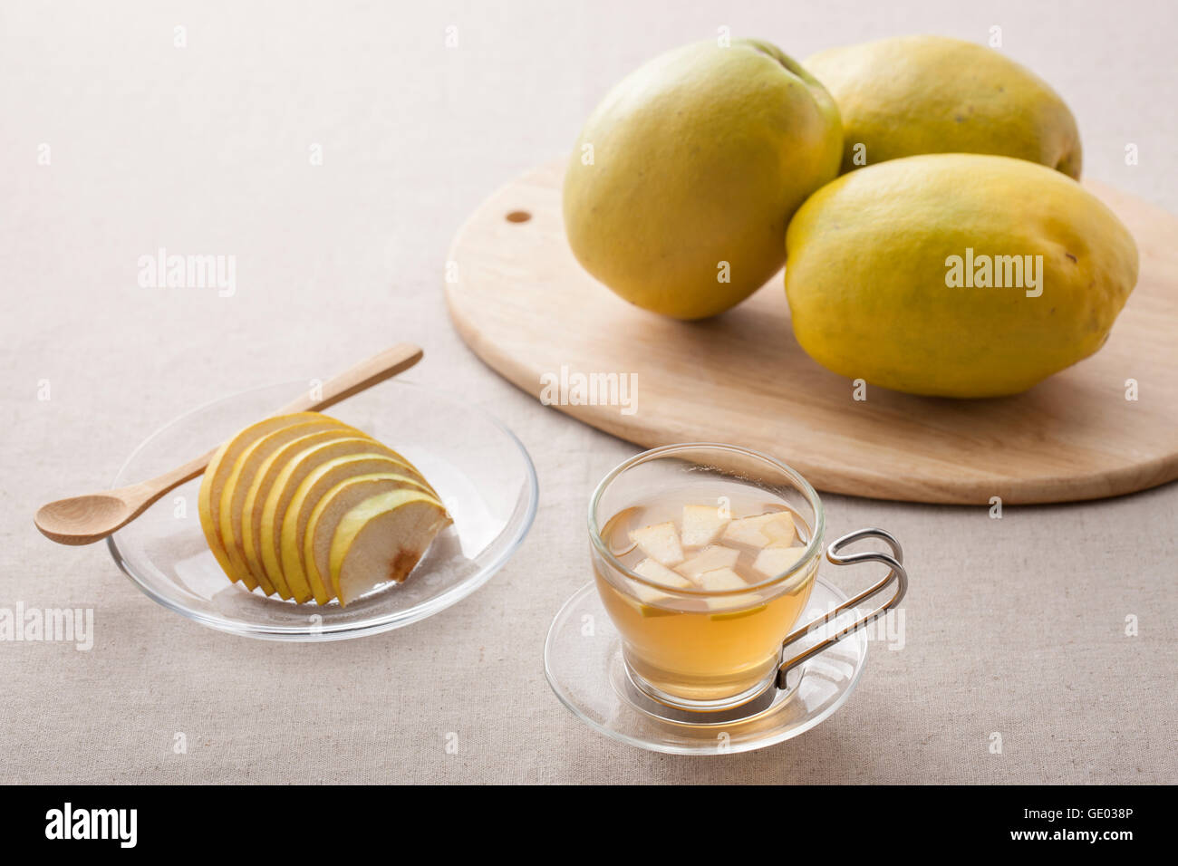 Traditional Chinese quince tea Stock Photo Alamy