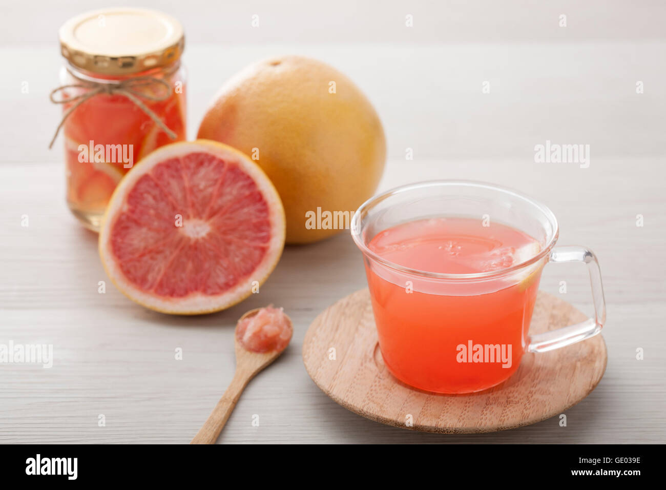 Healthy grapefruit tea Stock Photo Alamy