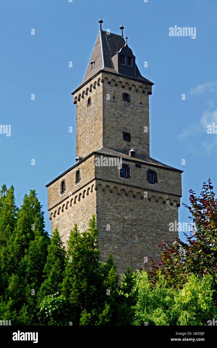 geography / travel, Germany, Hesse, Kronberg at the Taunus, castle, built circa 1220, exterior view, Additional-Rights-Clearance-Info-Not-Available Stock Photo