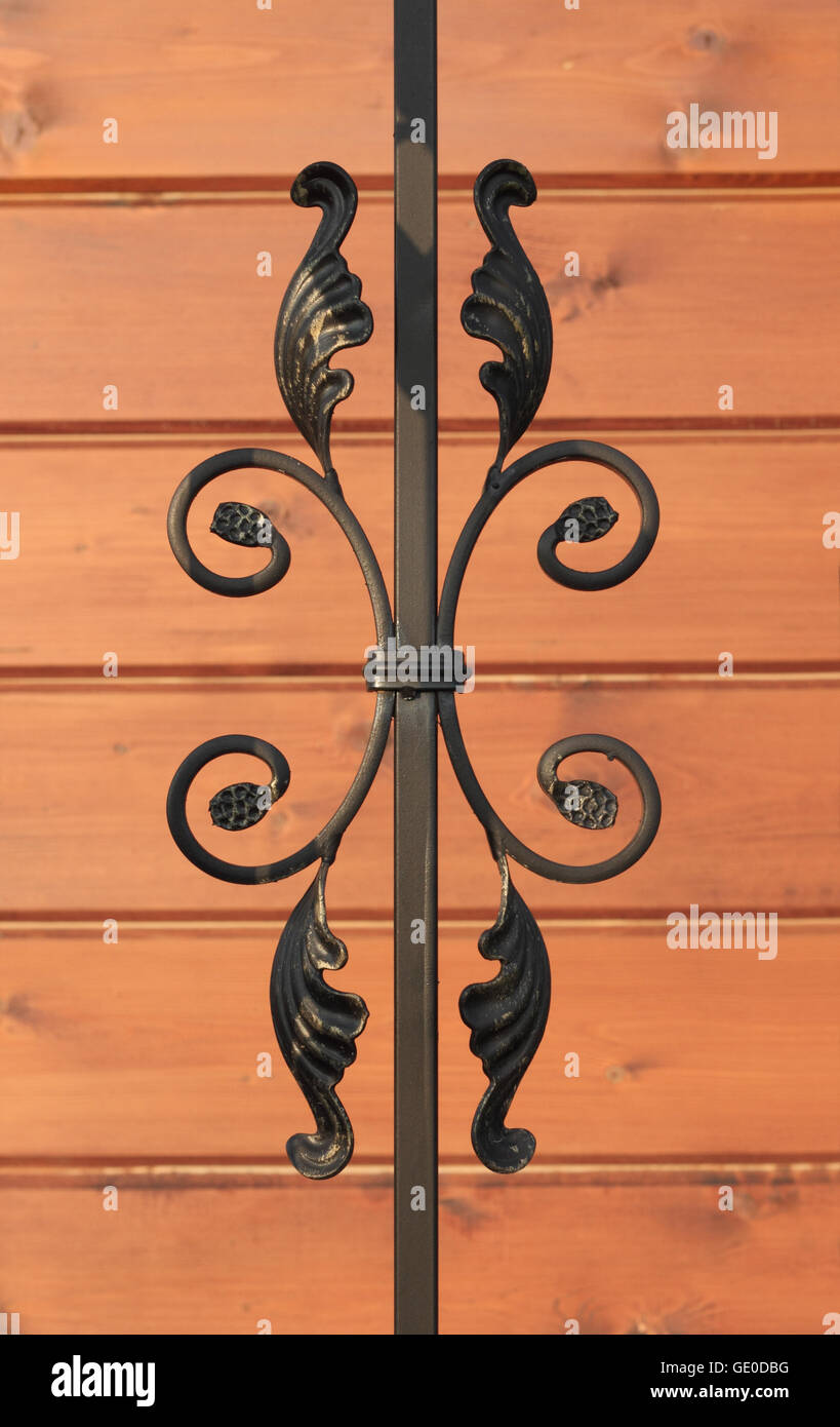 Bronze boards hi-res stock photography and images - Alamy