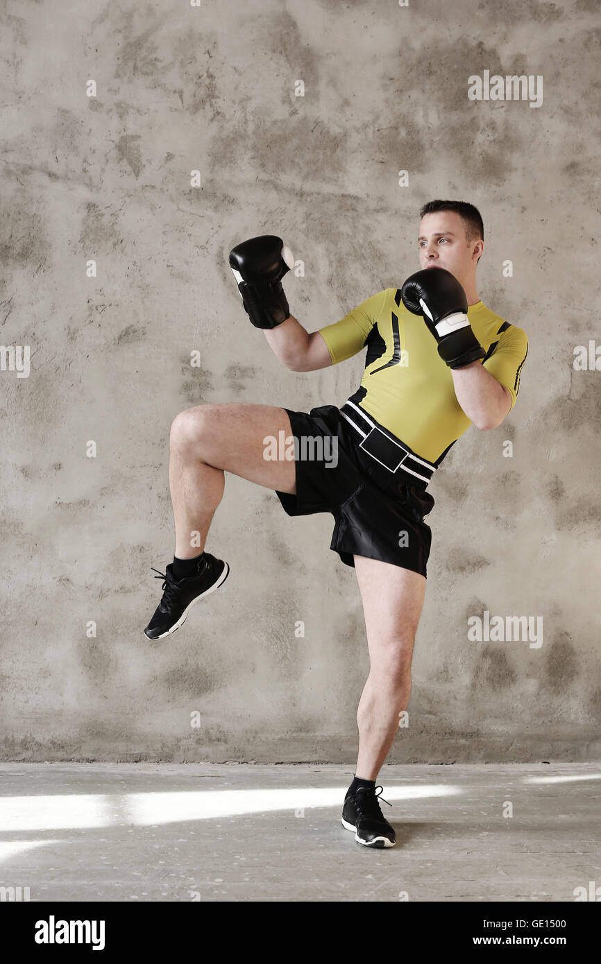Kick Boxer Image Kickboxer in pose hi-res stock photography and images - Alamy
