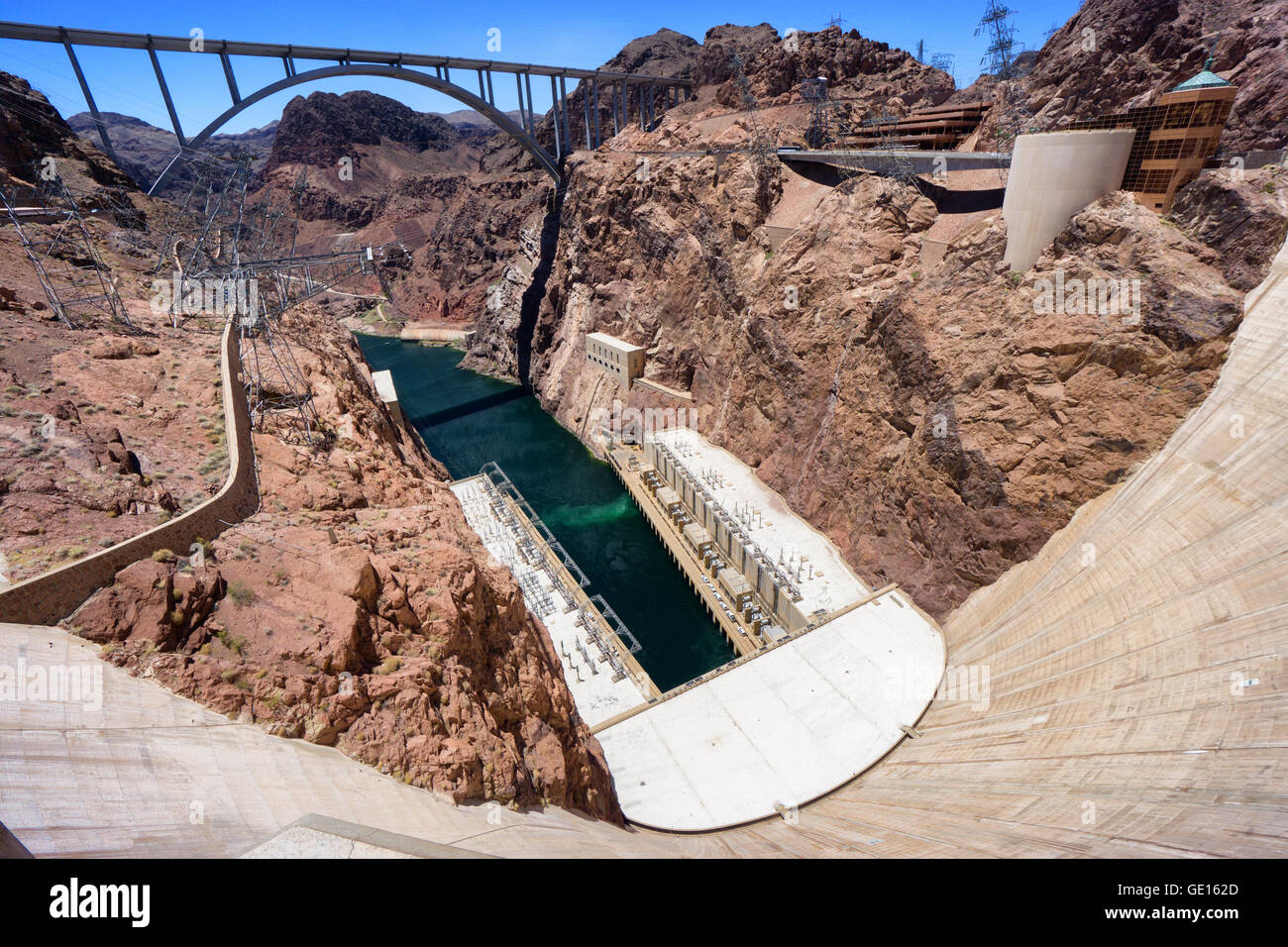 Hoover dam hydroelectric power plant hi-res stock photography and ...