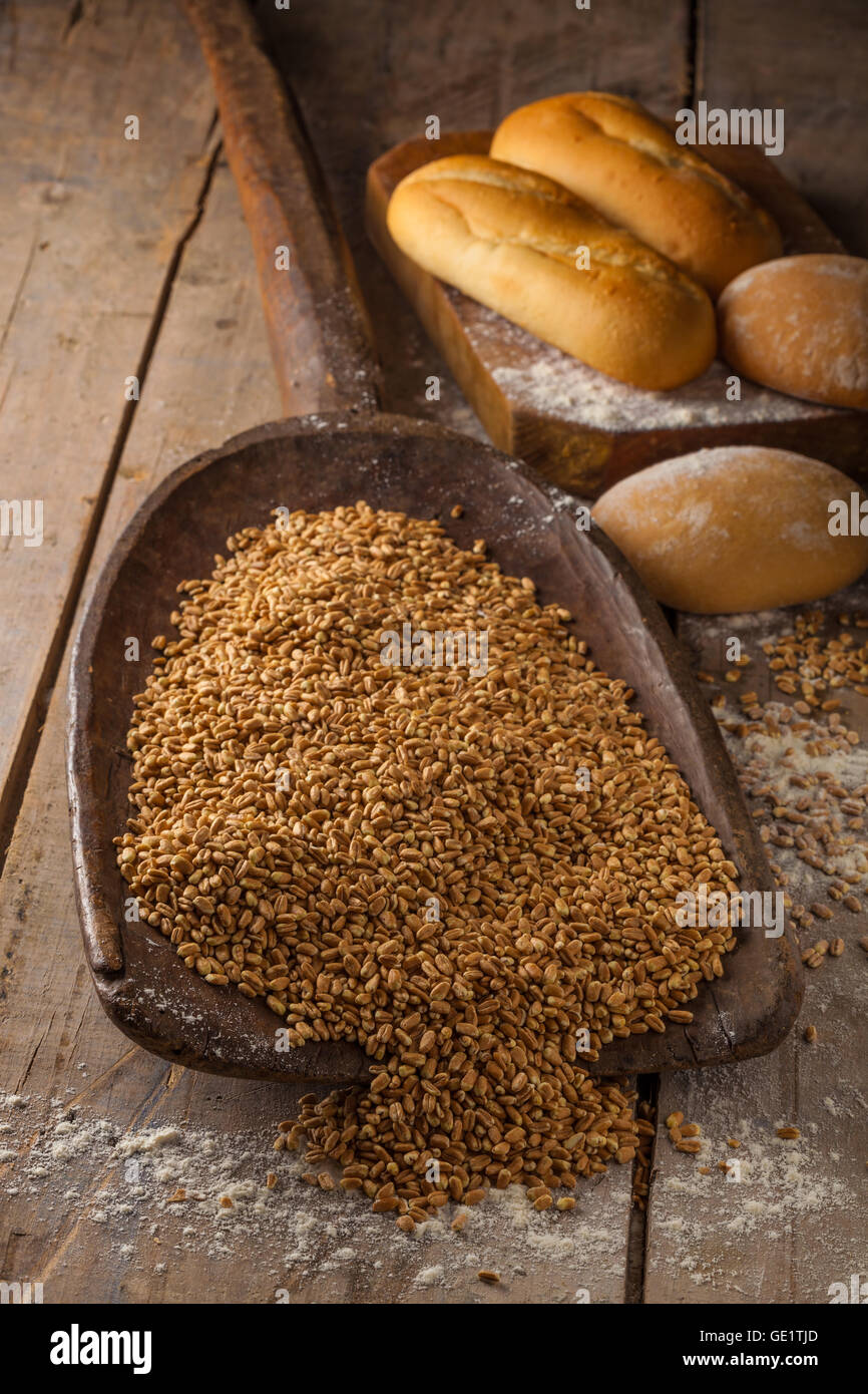 Bread flour hires stock photography and images Alamy