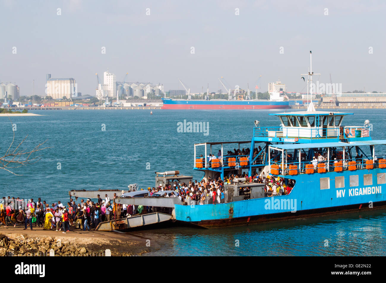 Kigamboni ferry docking, DaresSalaam, Tanzania Stock Photo Alamy