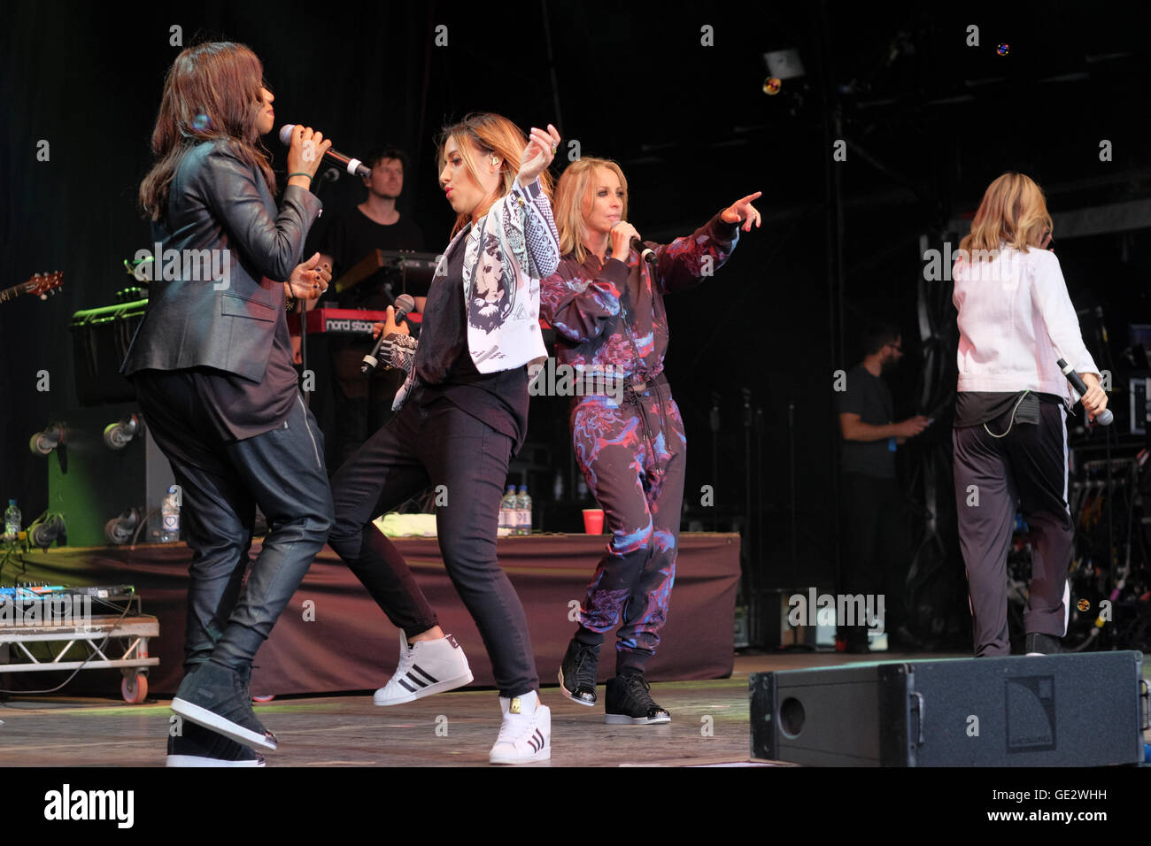 The All Saints performing at Cornbury Festival, Great Tew Estate, Oxfordshire, England, July 9, 2016 Stock Photo