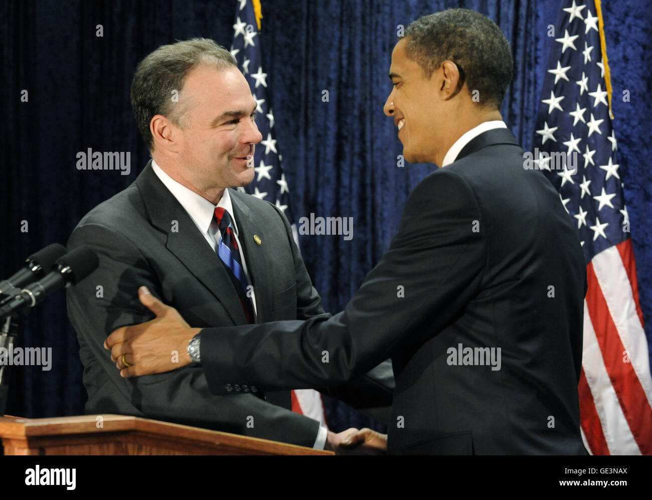 Washington, District of Columbia, USA. 8th Jan, 2009. Washington, DC - January 8, 2009 -- Virginia Governor Tim Kaine (L) shakes hands with United States President-elect Barack Obama after Kaine was introduced as the new Chairman of the Democratic National Committee in Washington on Thursday, January 8, 2009. Credit: Kevin Dietsch - Pool via CNP © Kevin Dietsch/CNP/ZUMA Wire/Alamy Live News Stock Photo