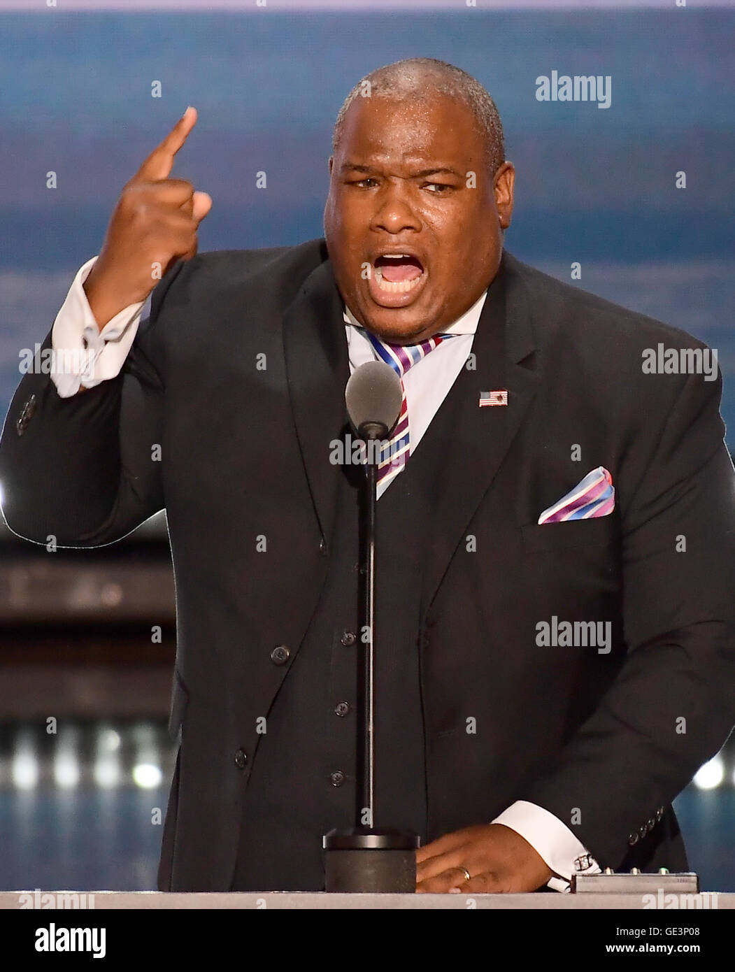 Pastor Mark Burns makes remarks at the 2016 Republican National Convention held at the Quicken Loans Arena in Cleveland, Ohio on Thursday, July 21, 2016. Credit: Ron Sachs/CNP (RESTRICTION: NO New York or New Jersey Newspapers or newspapers within a 75 mile radius of New York City) Stock Photo