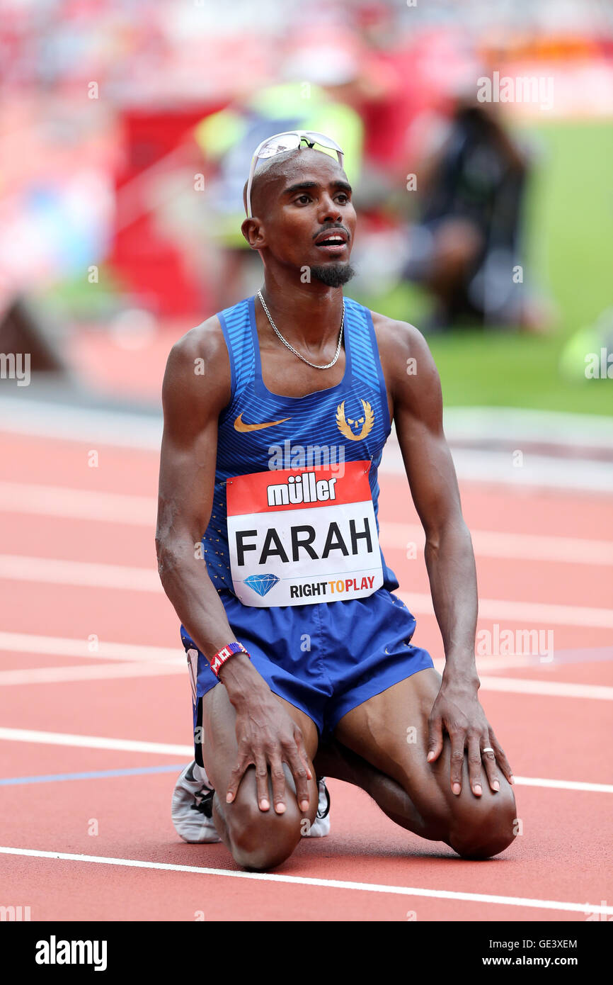 Live on your knees hires stock photography and images Alamy