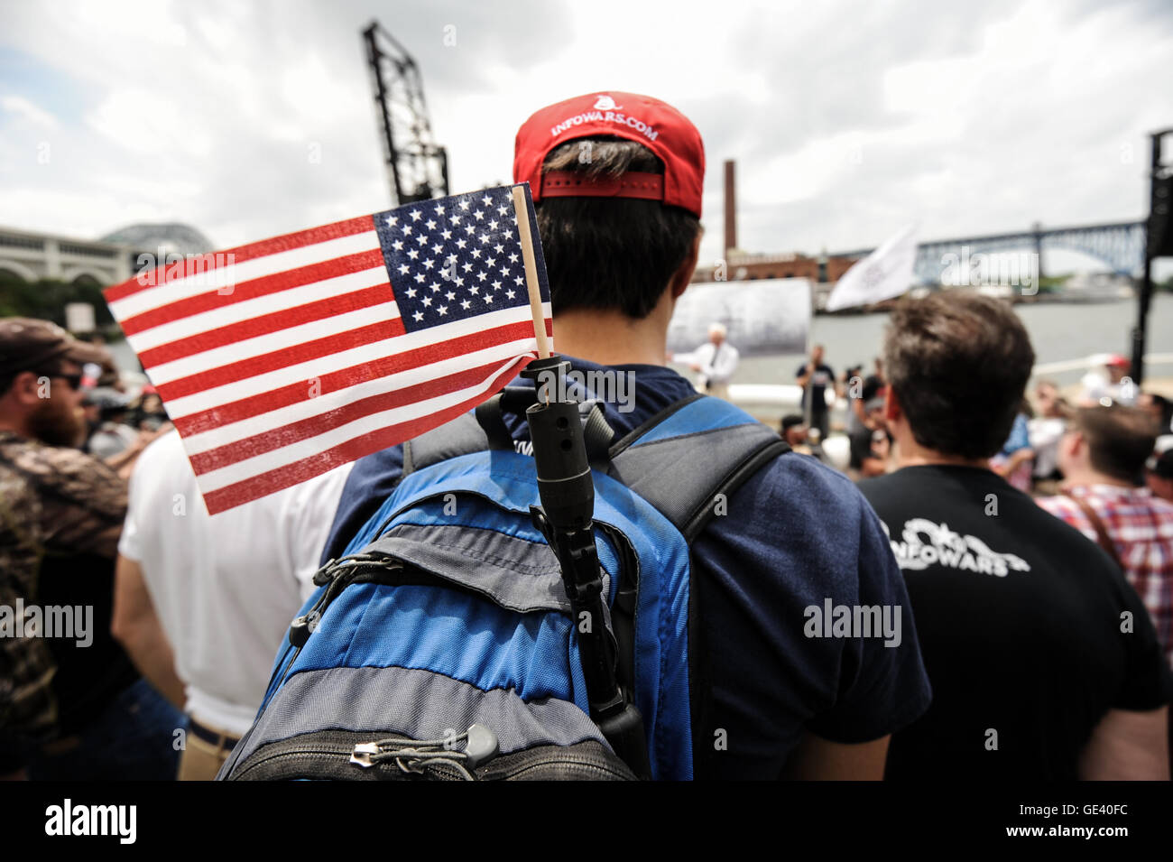 Open carry assault rifle hires stock photography and images Alamy