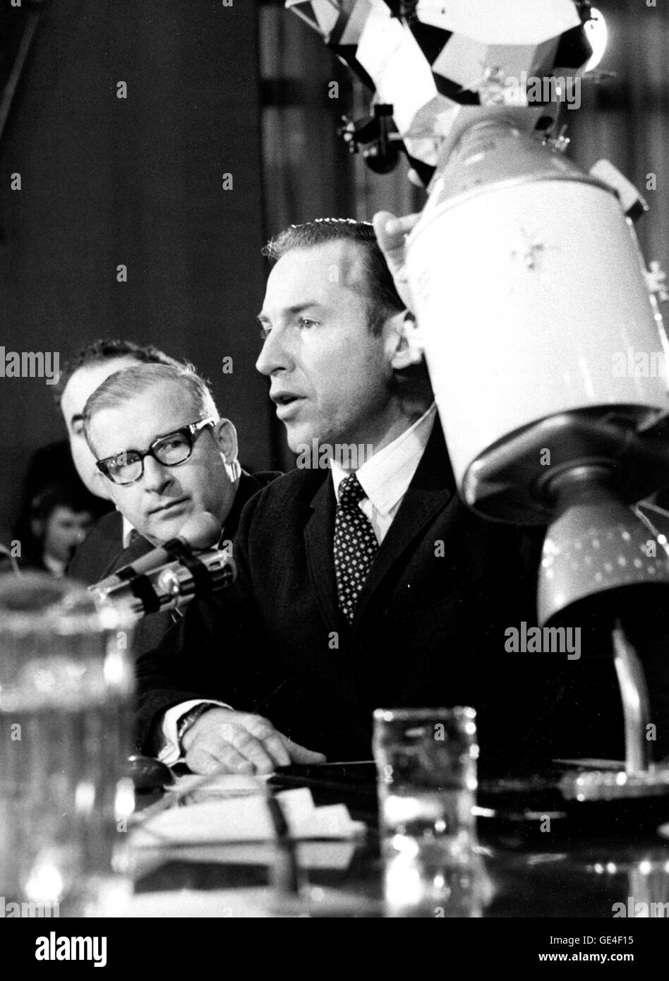 (April 23, 1970) Astronaut James A. Lovell, Jr., Commander of the Apollo 13, relates to the members of the Senate Space Committee in an open session the problems of the Apollo 13 mission. In the background is Dr. Thomas O. Paine, NASA Administrator.  Image # : 70-H-515 April 24, 1970 Stock Photo