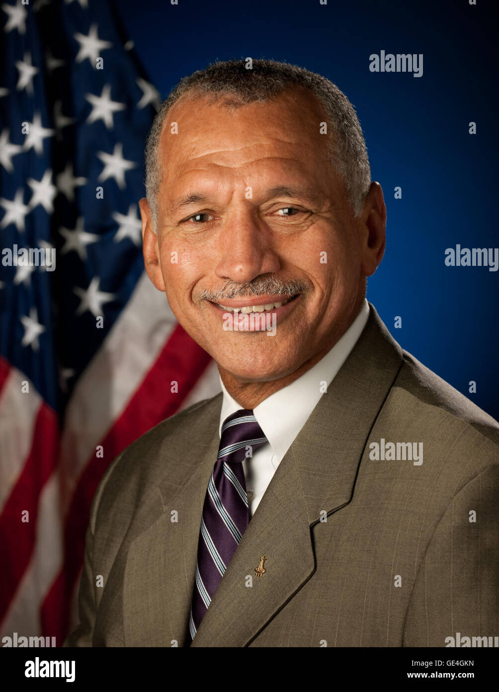 Nominated by President Barack Obama and confirmed by the U.S. Senate, retired Marine Corps Major General Charles Frank Bolden, Jr. was appointed NASA’s twelth Administrator on July 17, 2009. Bolden’s career with NASA began when he was selected as an astronaut candidate in 1980. He flew on a number of Space Shuttle missions, piloting STS-61C and STS-31 and commanding STS-45 and STS-60, and also held a number of technical positions within the agency. Bolden received his bachelor's degree in electrical science from the United States Naval Academy and his master's in Systems Management from the Un Stock Photo