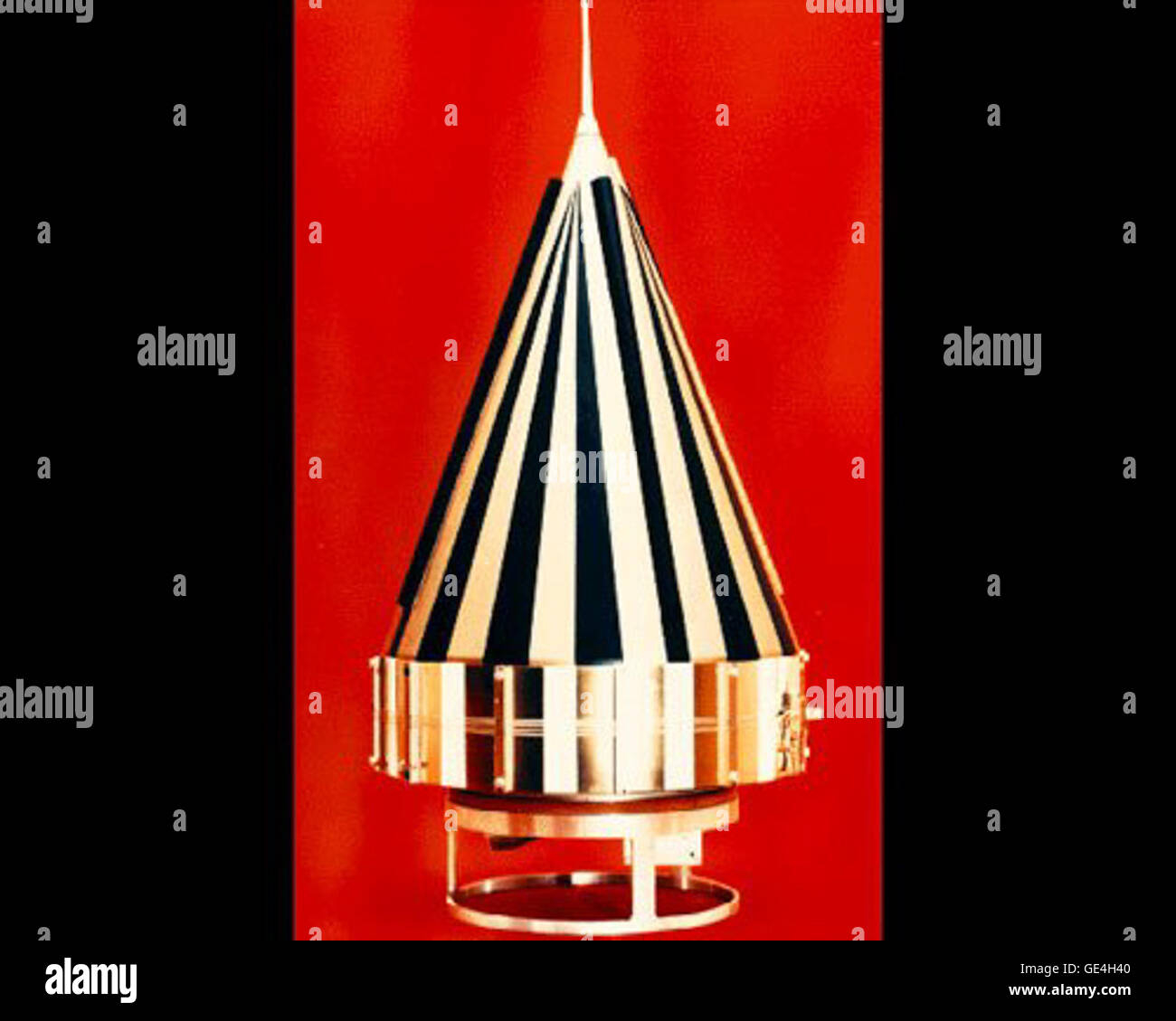 Spacecraft pioneer hi-res stock photography and images - Alamy