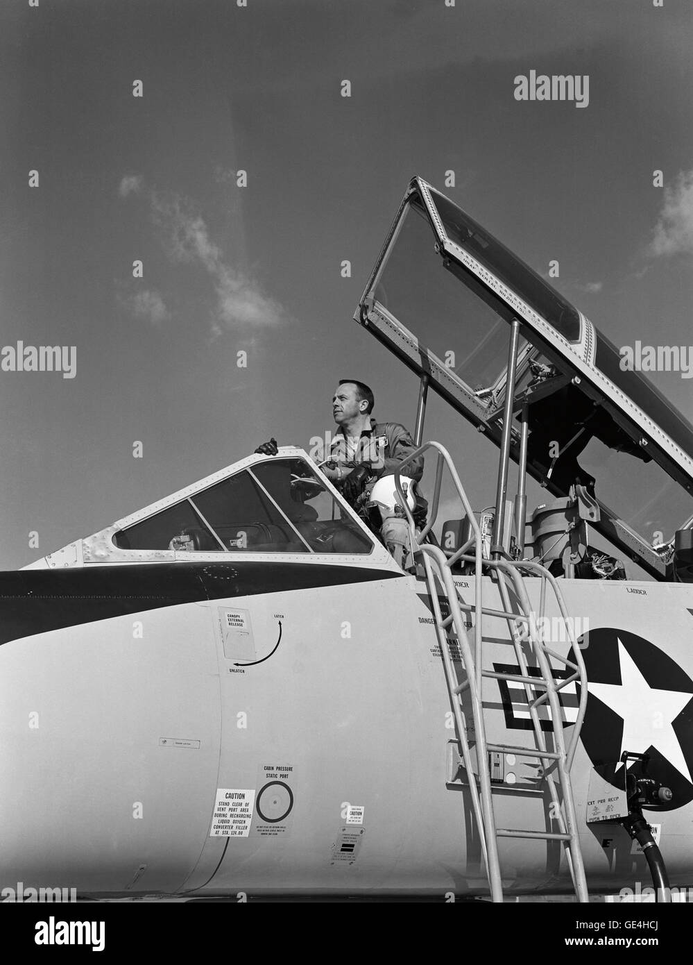 Shepard in a F106 18490915752 o Stock Photo Alamy