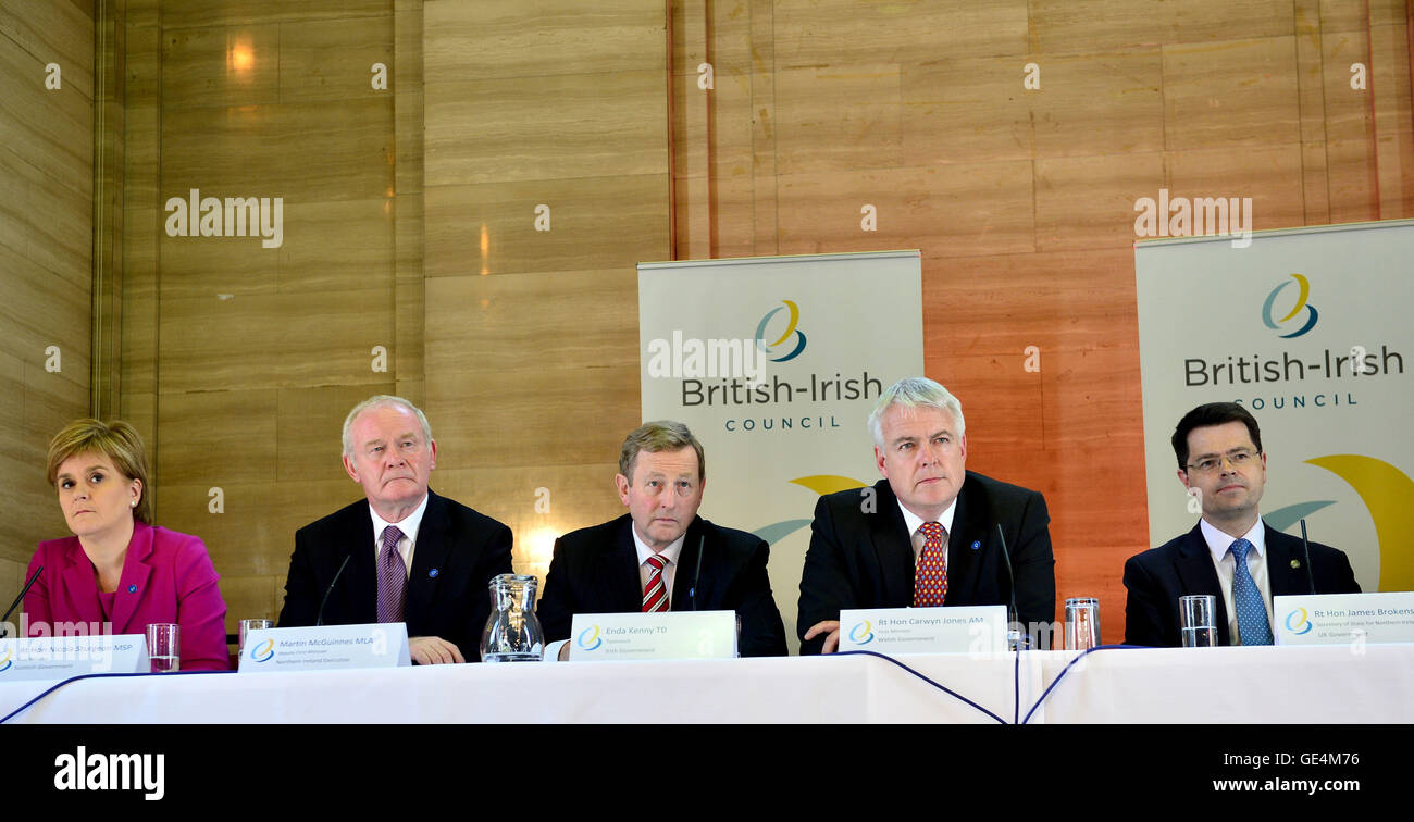 (left to right) Scottish First Minister Nicola Sturgeon, Northern Ireland Deputy First Minister Martin McGuinness, Irish Taoiseach Enda Kenny, Wales First Minister Carwyn Jones, Secretary of State for Northern Ireland James Brokenshire, during a press conference following an emergency meeting of the British Irish Council in Cardiff, at the Temple of Peace, Cardiff. Stock Photo