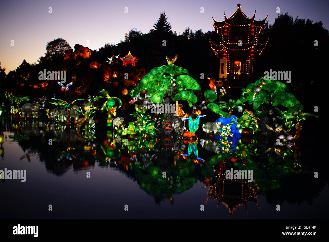 Montreal Botanical Gardens Chinese Lantern Festival in Montreal, Quebec ...