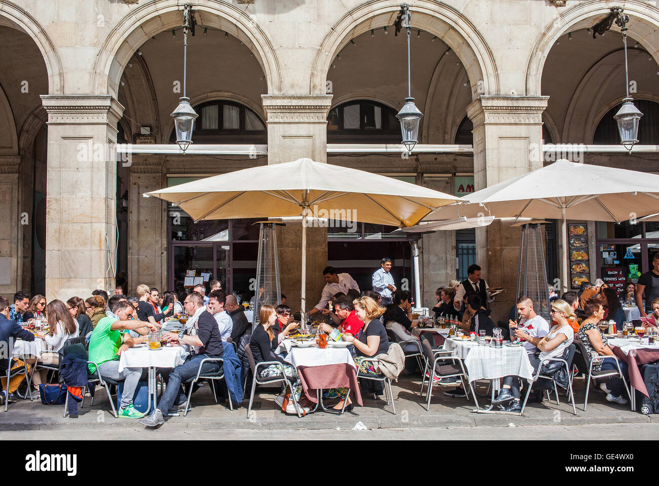 Outdoor restaurants in the Plaça Reial, Barcelona, Spain Stock Photo