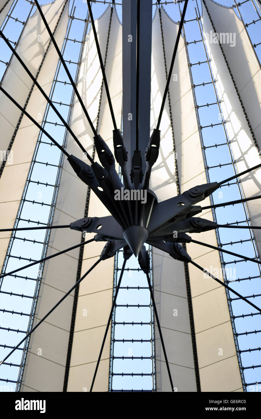 this photo shows the tensile structure designed support the Sony center space in potzdamer platz, Berlin Stock Photo