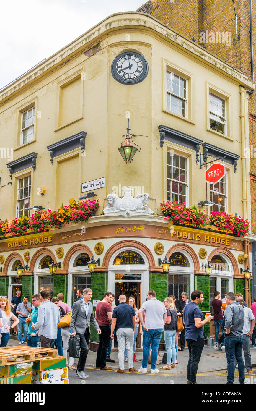 London, United Kingdom July 22, 2016 Pub at Leather Lane Street Market street in Holborn
