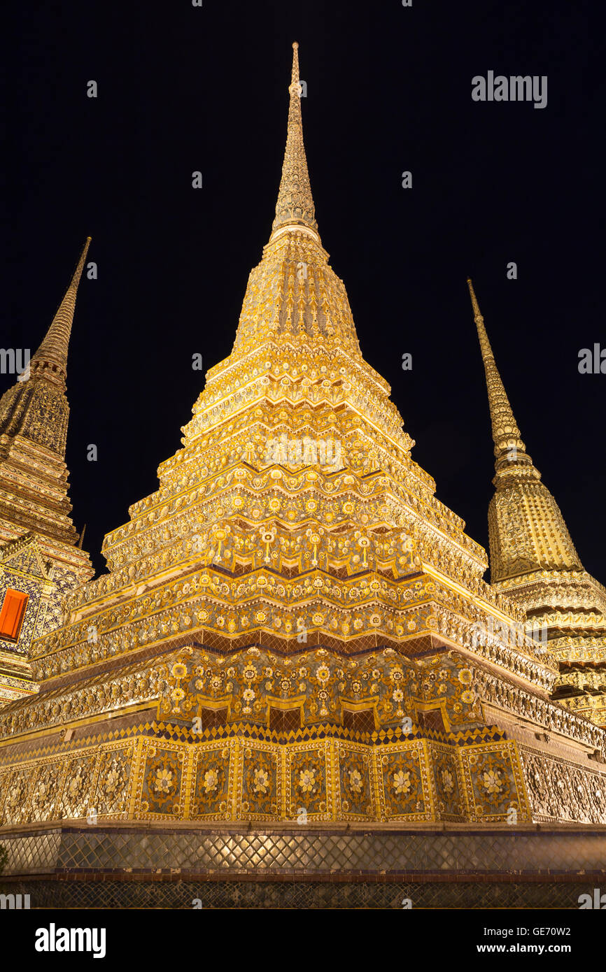 Wat Po at night, Bangkok, Thailand Stock Photo