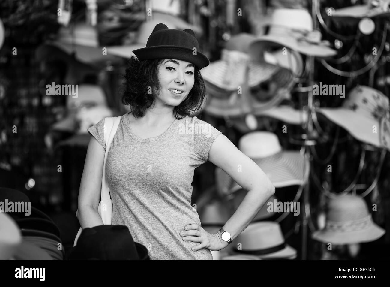 Asian clothing store Black and White Stock Photos & Images - Alamy
