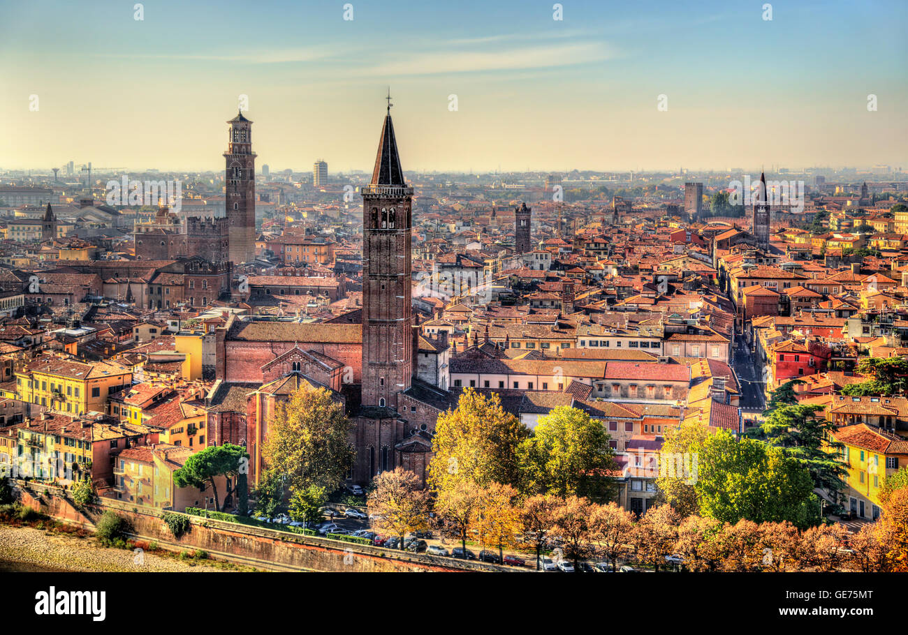 View of the historic centre of Verona - Italy Stock Photo - Alamy