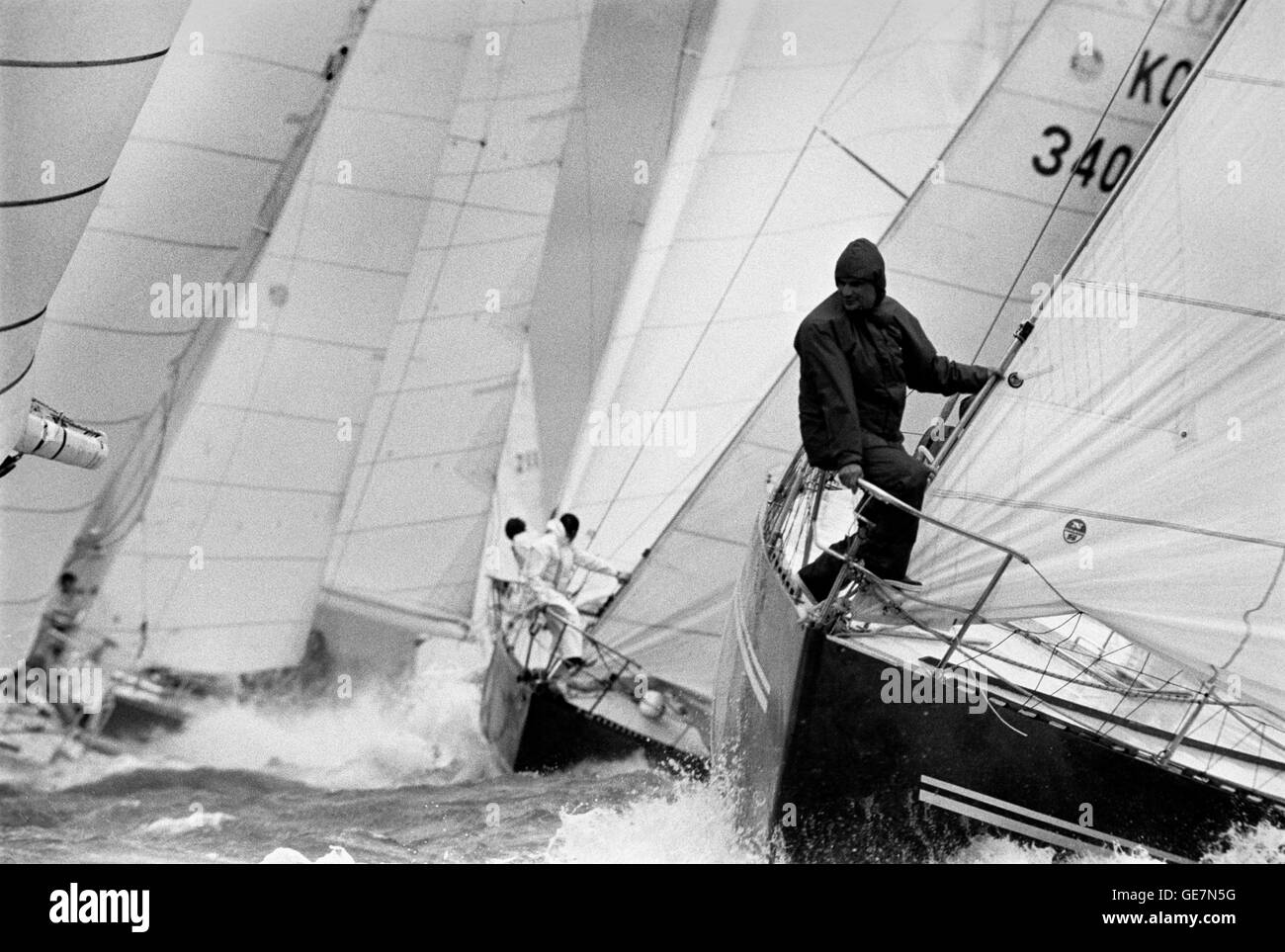 AJAXNETPHOTO. 1979. COWES, ENGLAND. - ADMIRAL'S CUP - FLEET START OF THE FIRST INSHORE RACE ON THE ROYAL YACHT SQUADRON LINE IN WINDY CONDITIONS. PHOTO:JONATHAN EASTLAND/AJAX  REF:()YAR ADC START RYS 1979 Stock Photo