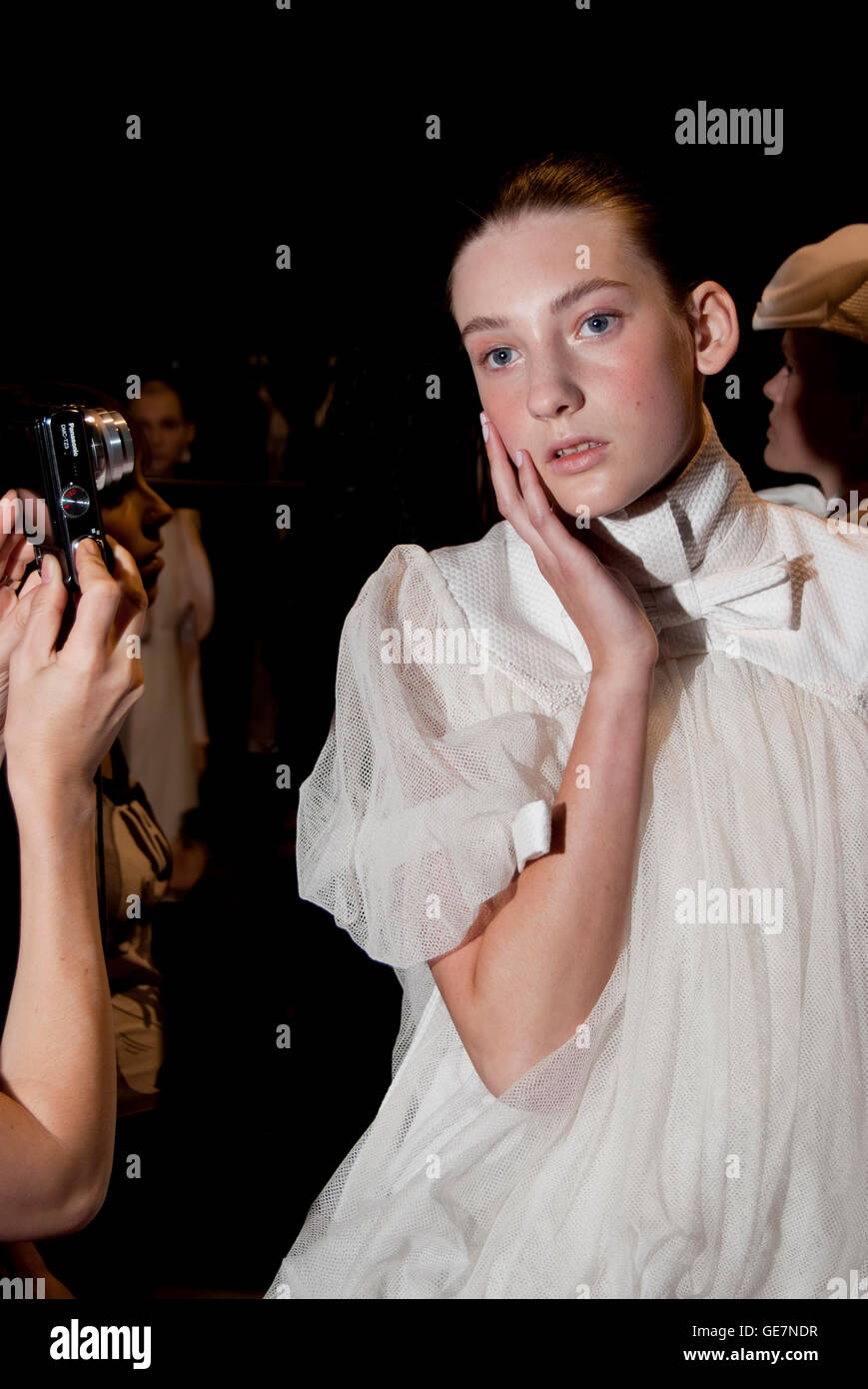 fashion model being photographed backstage at London Fashion week Stock ...