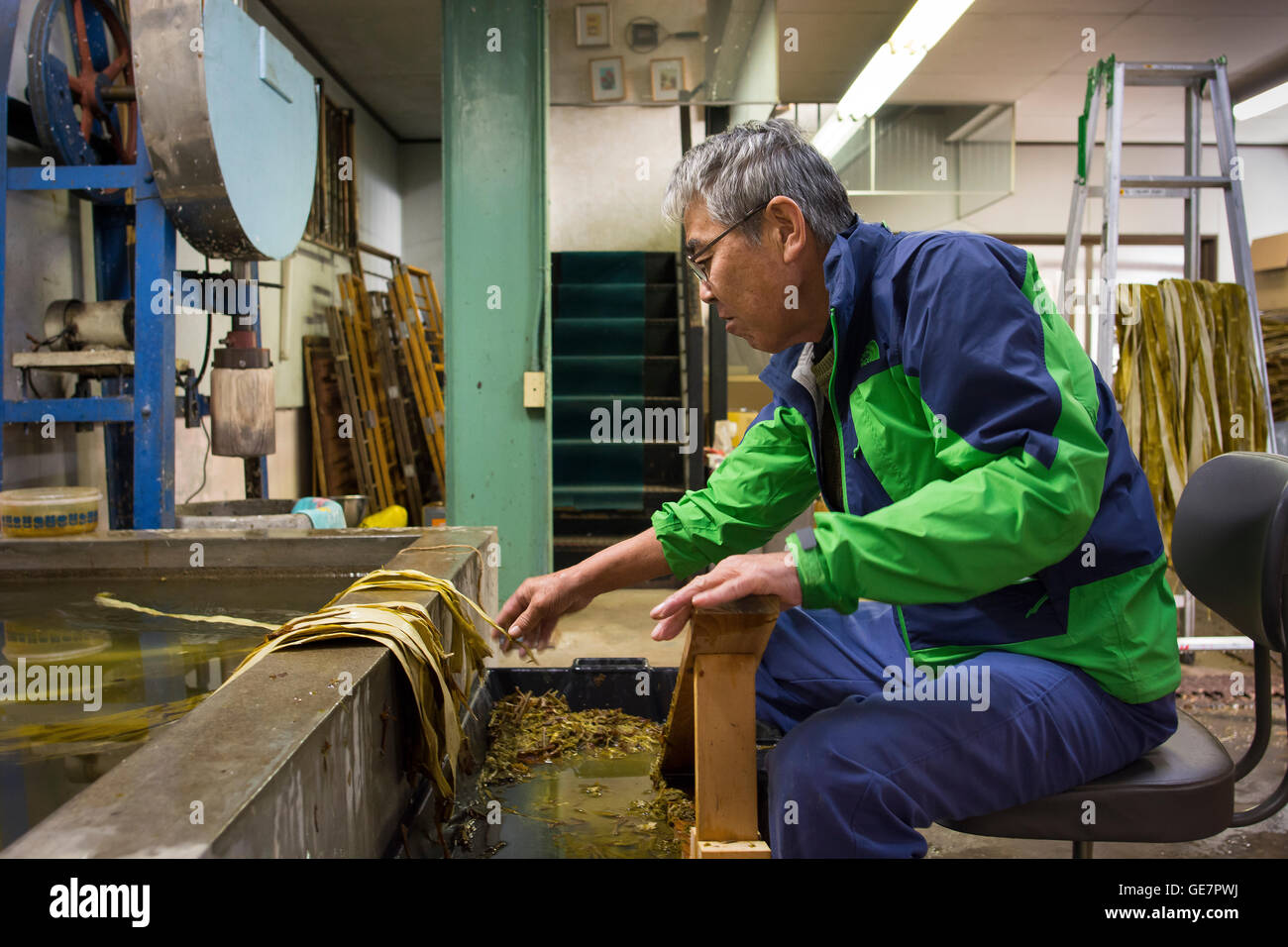 Paper making techniques in Gokayama, Japan Stock Photo Alamy