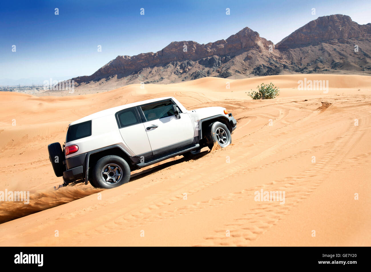 Fj cruiser hi-res stock photography and images - Page 2 - Alamy