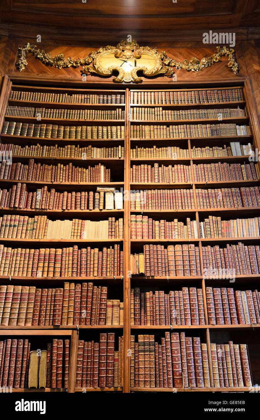 Wien, Vienna: State Hall of the Austrian National Library : Books, shelf, bookcase, Austria, Wien, 01. Stock Photo