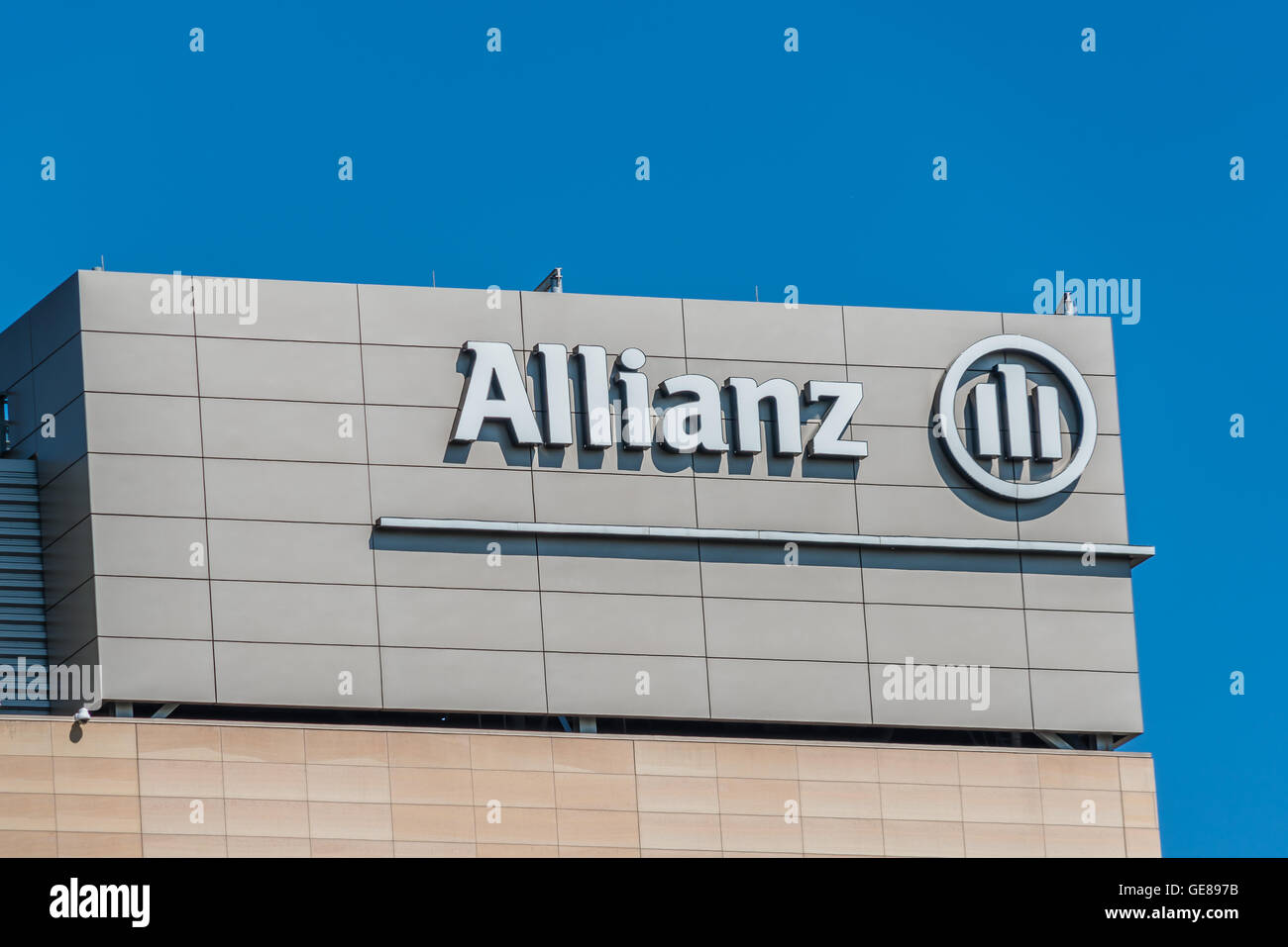 Allianz Minneapolis Corporate Headquarters Sign Stock Photo Alamy