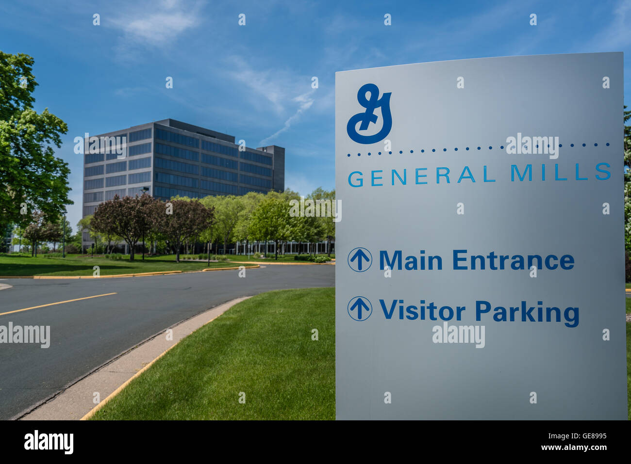 General Mills Corporate Headquarters Building Sign Stock Photo Alamy