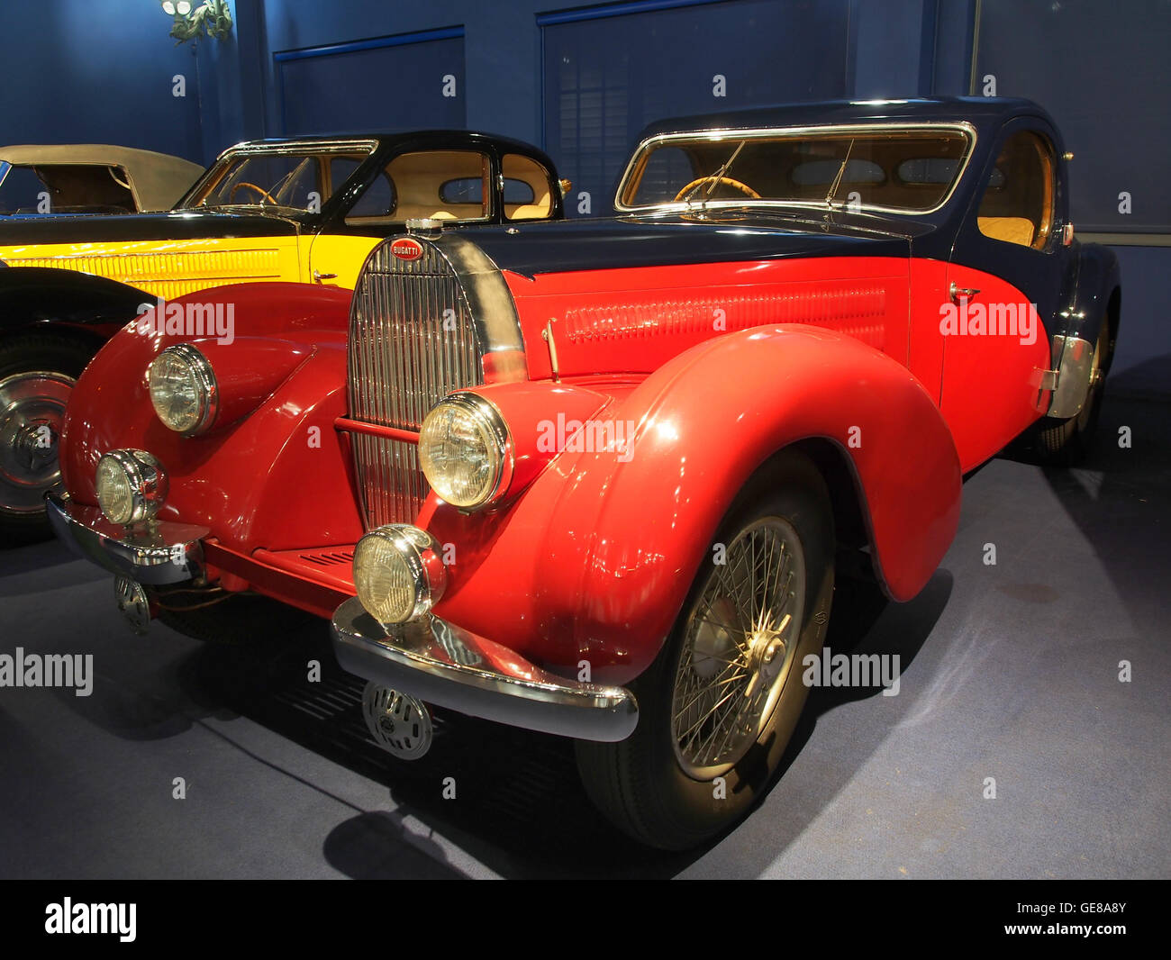 1935 Bugatti Coach Type 57, 8 cylindres 135cv 3257cc 150kmh (inv Stock  Photo - Alamy