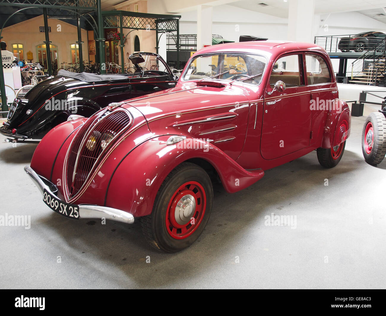 Restauration Peugeot 402 de 936